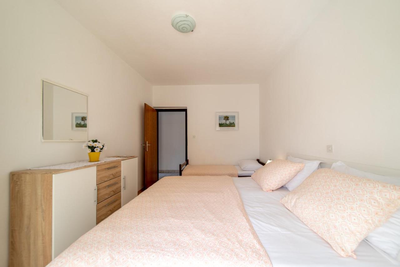 Apartmani Centar Palit Ngoại thất bức ảnh